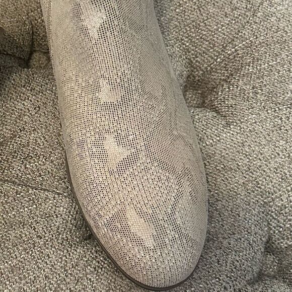 Snake Print Booties - Picture 5 of 16